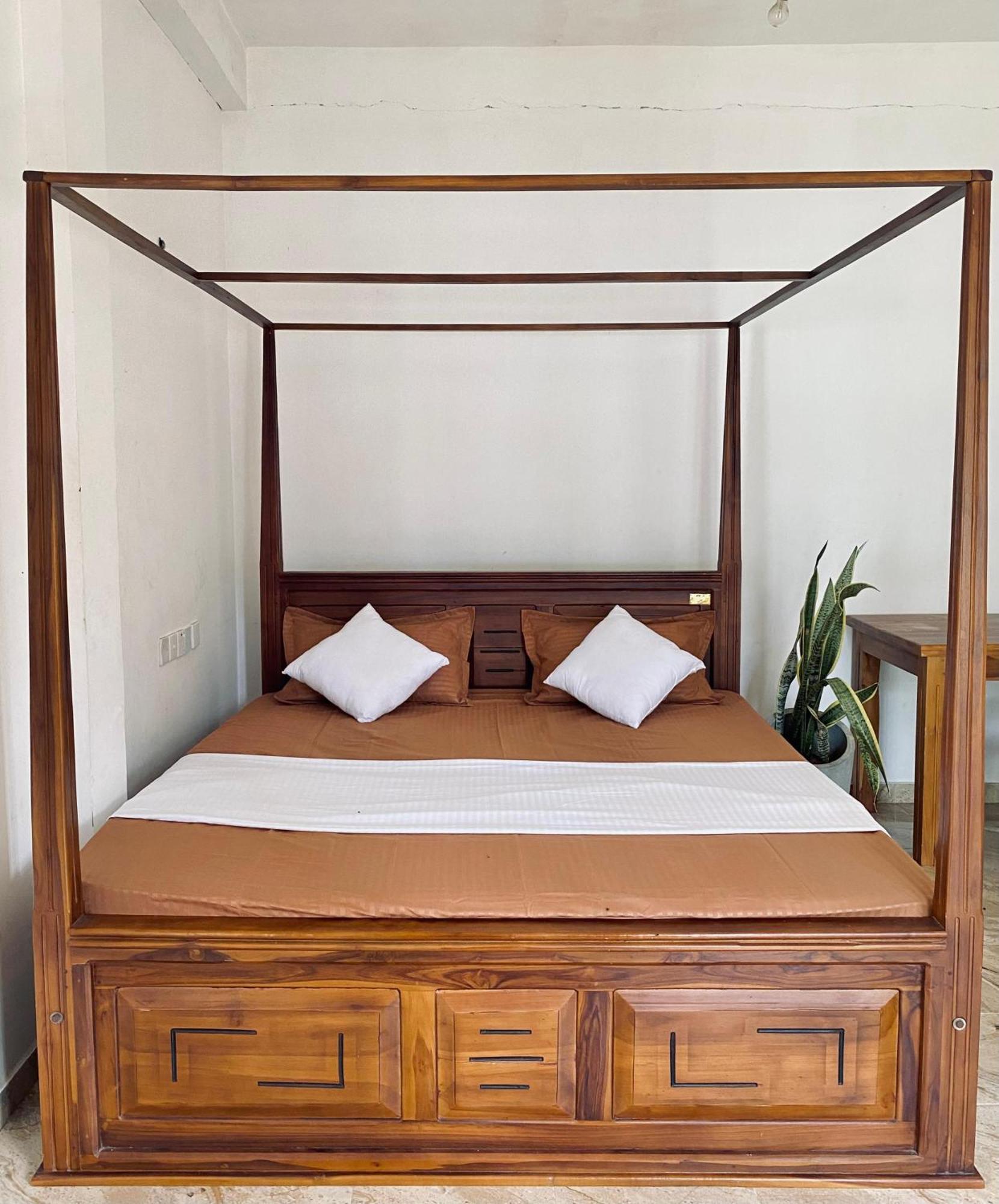 Sasmika Villa Surf And Yoga Hostel Weligama Exteriér fotografie