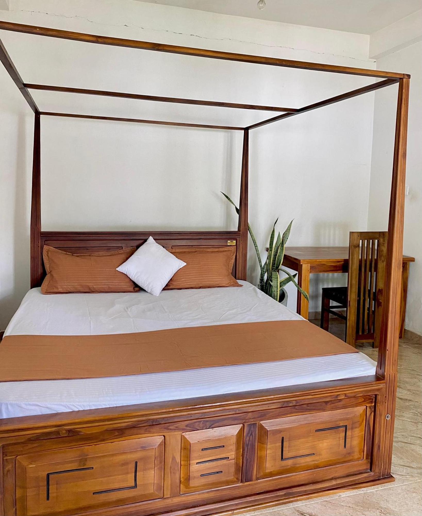 Sasmika Villa Surf And Yoga Hostel Weligama Exteriér fotografie